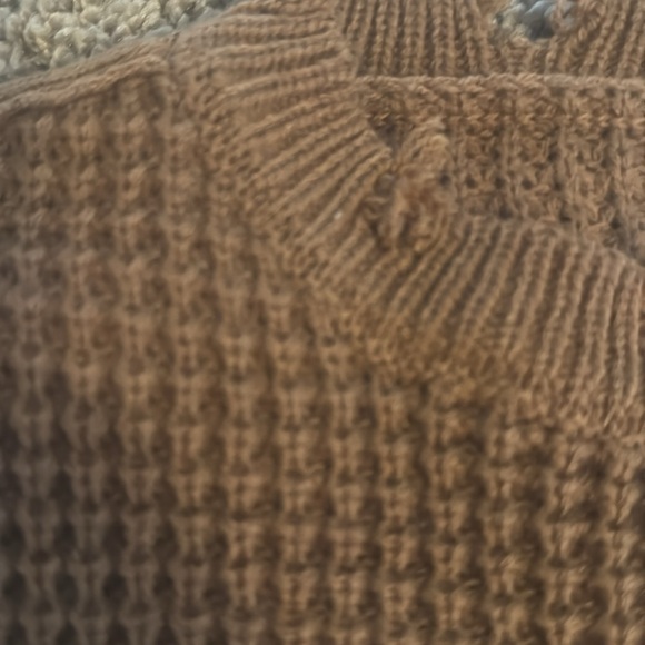 Brown Sweater - Picture 4 of 5